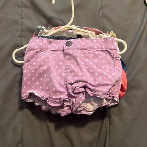 6 girls shorts size 3-6m